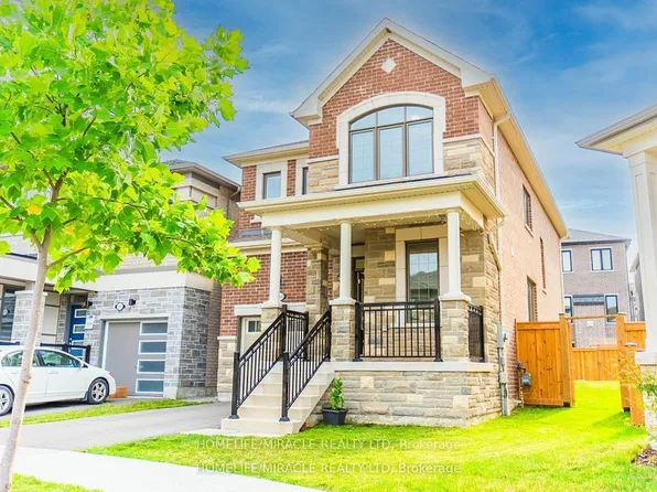 3059 Hollyberry Trl, Pickering, ON L1X 0N5
