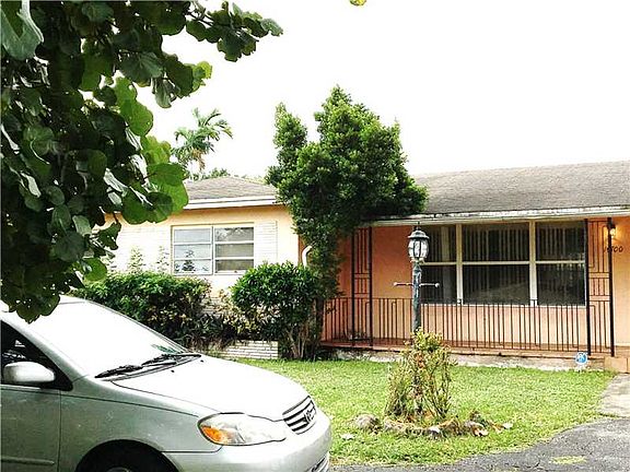 2nd image of 14700 S Biscayne River Drive