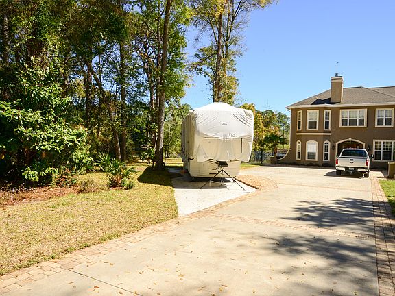 RV/boat/overflow parking