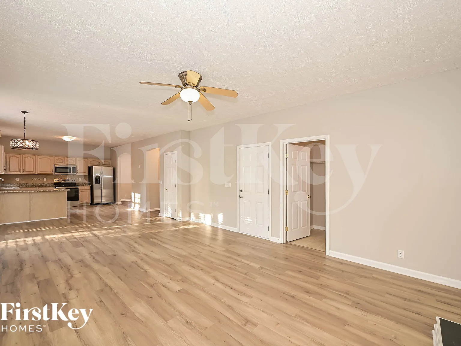 3 bed, 2.5 bath, 2928 sqft, $2,580 — Photo 4