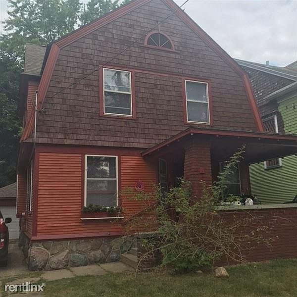 1st image of 419 Ethel Ave SE