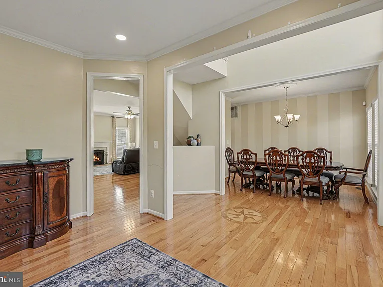 46 Northampton Blvd — Photo 10