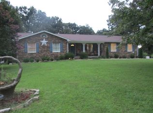 8762 Crossville Hwy, Sparta, TN 38583