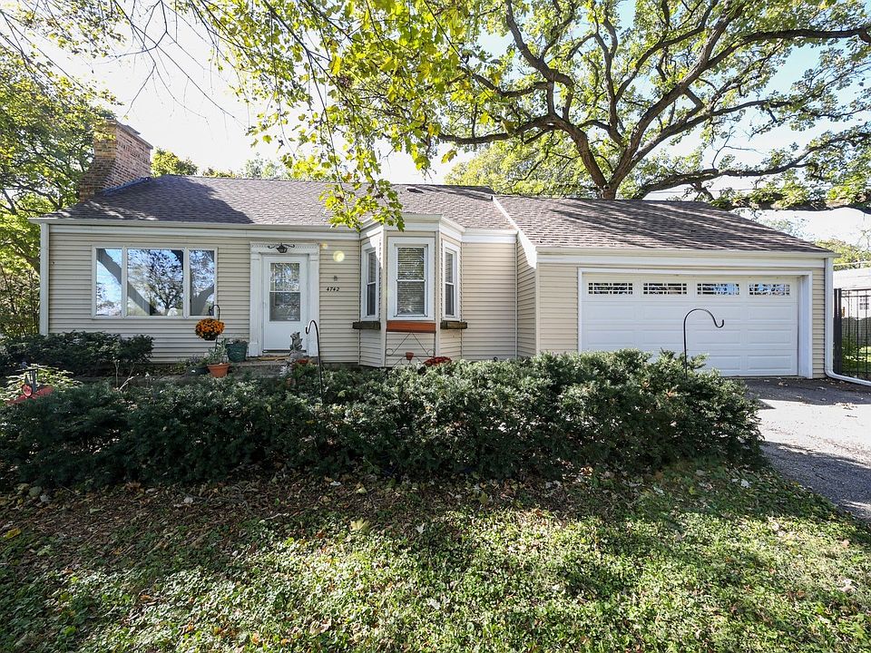 1st image of 4742 Winchester Ave