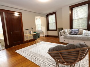 182 Lafayette St APT 6, Salem, MA 01970