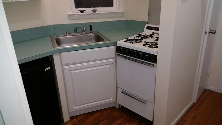 Rented by Prince Real Estate Associates LLC | media 7