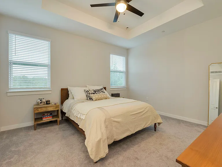 12001 Vista Parke Dr #1103 — Photo 13