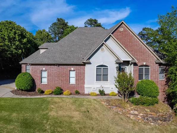 115 Noyant Dr, Little Rock, AR 72223