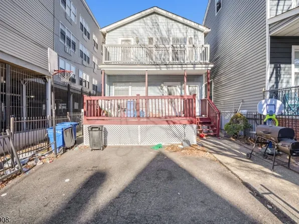 53 12th Ave, Paterson, NJ 07501