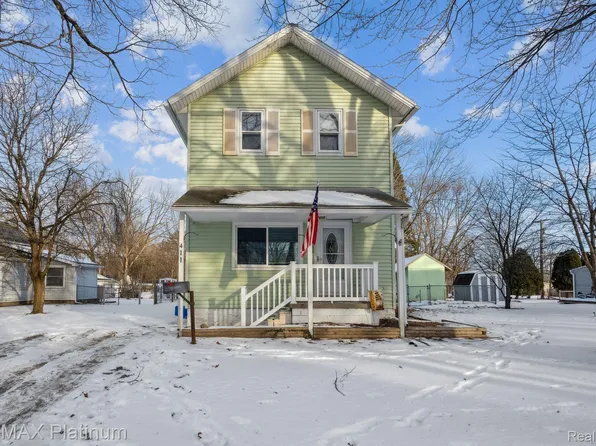 411 Leasia St, Williamston, MI 48895