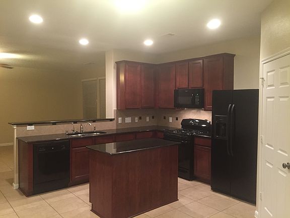 5th image of 4470 Gran Canary Dr