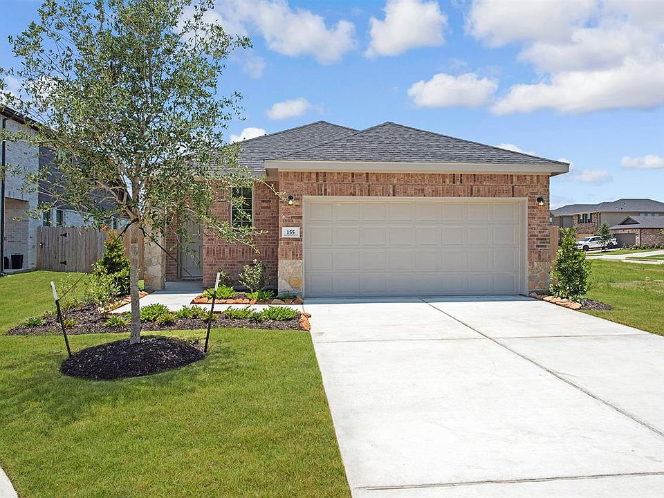 155 Majestic Shores Lane