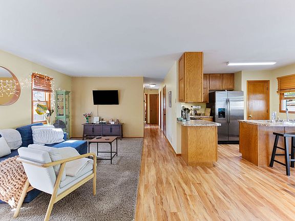 5th image of 2331 Ponderosa Ct
