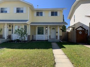 11 Kovac St, Red Deer, AB T4P3M5