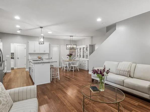 7303 Kalland Cir NE, Otsego, MN 55301