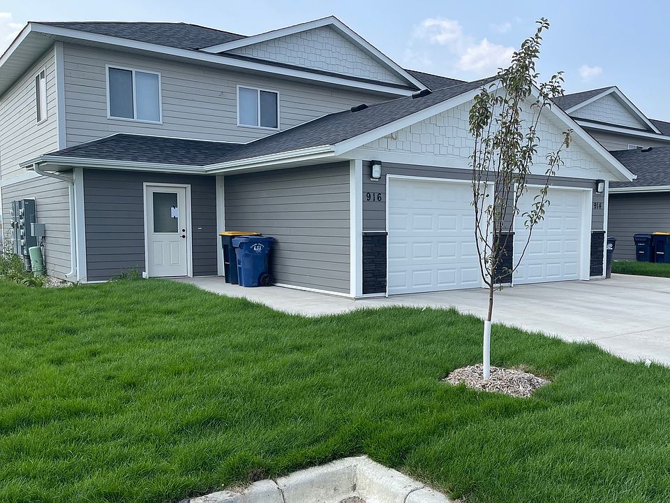 Fox Meadows Townhomes 103 Connie Ln Eagle Lake MN Zillow