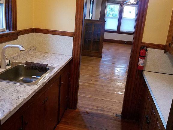 2nd image of 389 River Ave #1