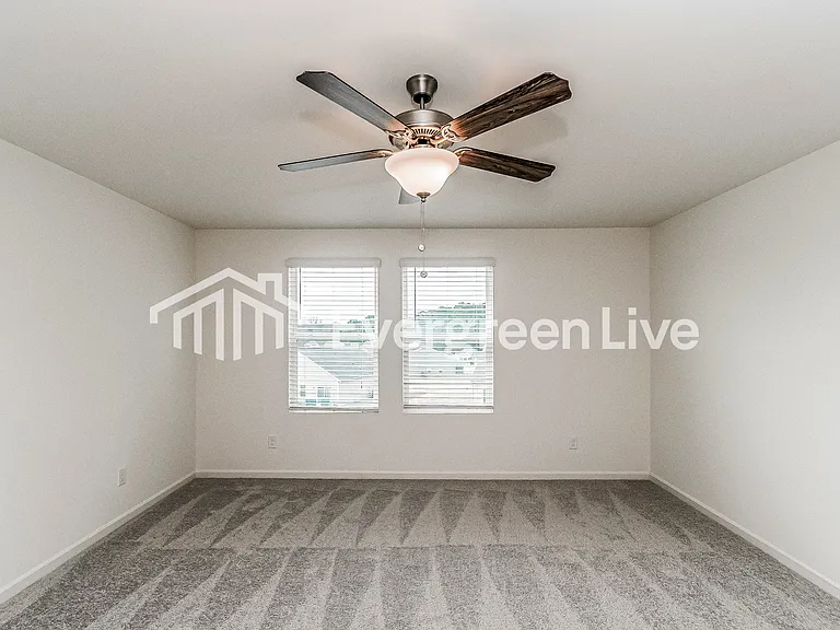 713 Shepard Rock Dr — Photo 6