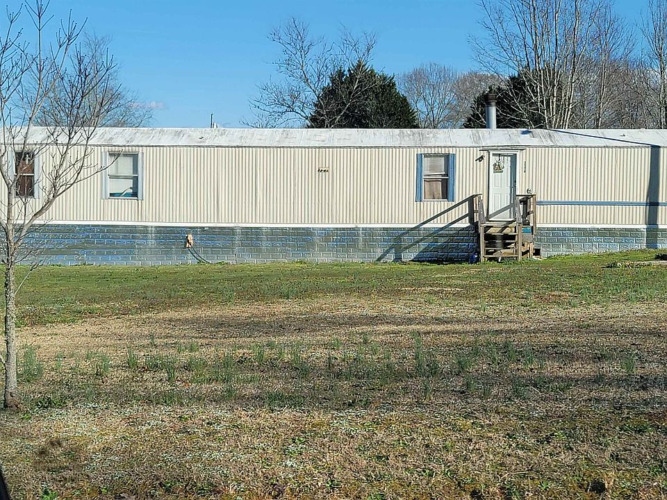 2nd image of 110 Kittie Rd