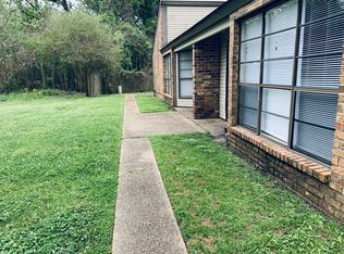 8724 Gsri Ave #D, Baton Rouge, LA 70810