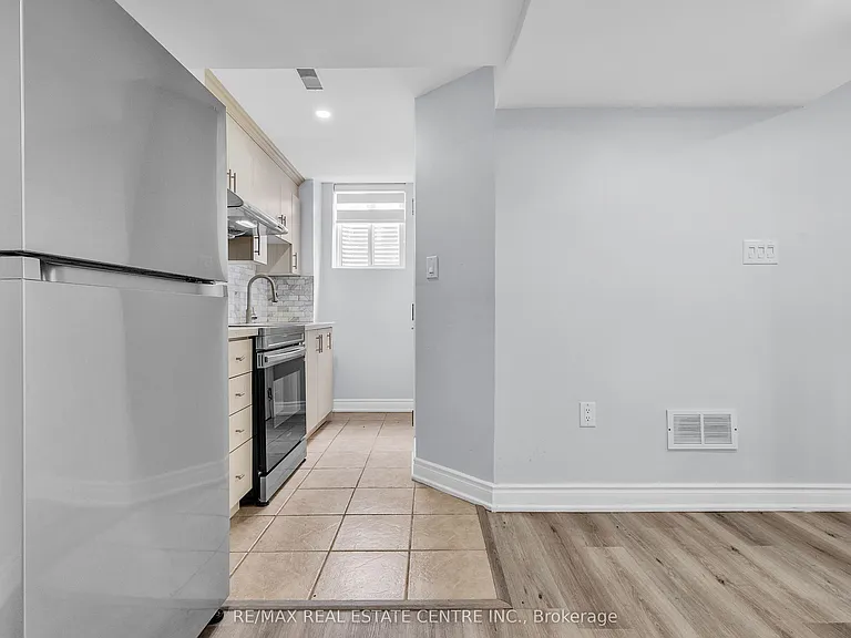 42 Baha Cres #BASEMENT — Photo 11