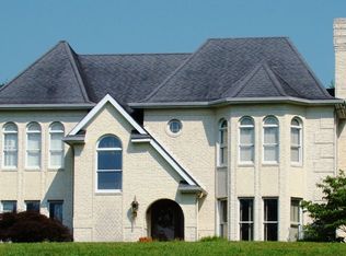 596 Elmwood Rd, Middlesboro, KY 40965