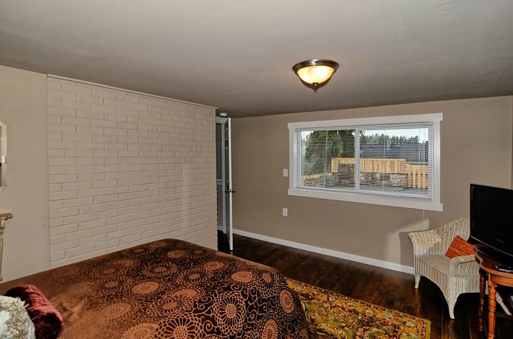 Lake Forest Park, WA 98155