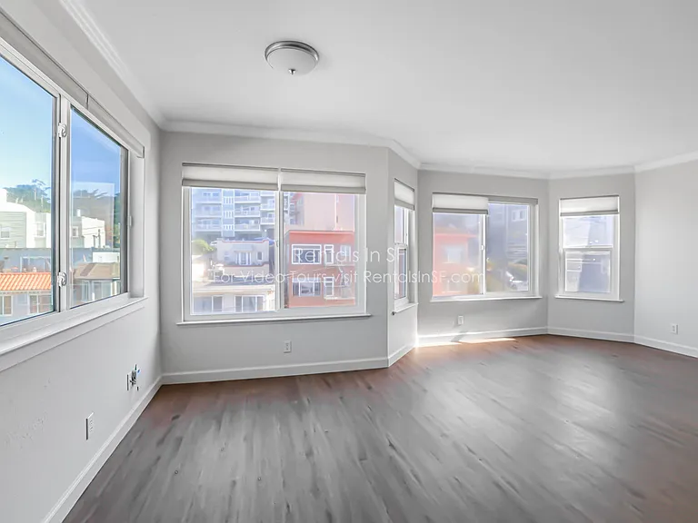 4715 Balboa St #4 — Photo 3