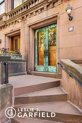 2nd image of 316 W 78th St