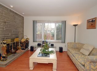 21 Linda Ln, Summit, NJ 07901