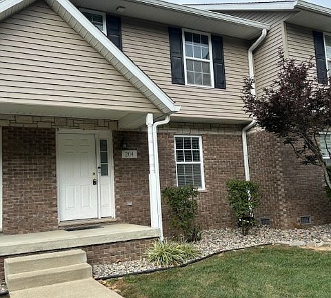 2nd image of 1250 W Adams Hill Cir APT 204