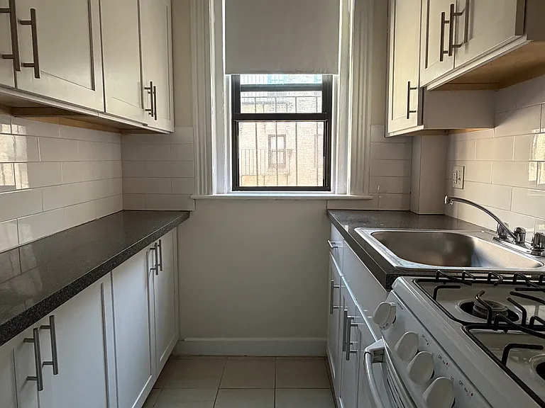 1155 Commonwealth Ave #44 — Photo 5