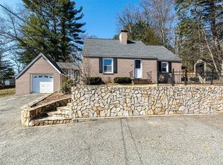 15 Walnut St, Saugus, MA 01906