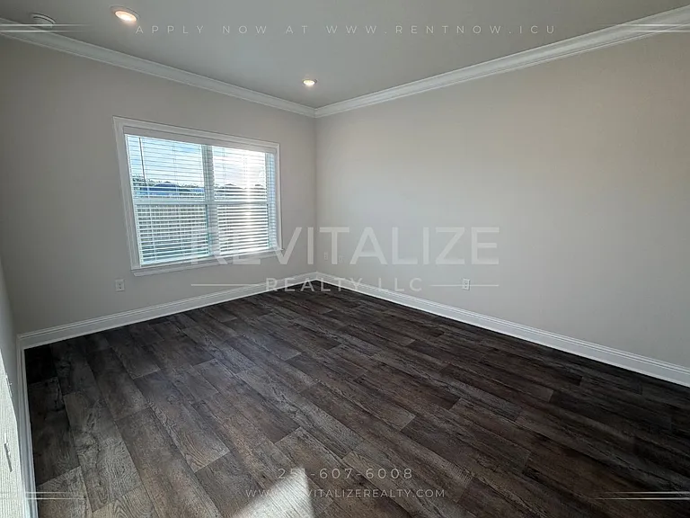 14901 Dayton Cir — Photo 21