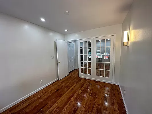 Rented by Friedman Mayer, LREB | media 15