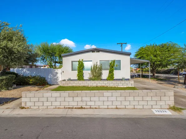 32228 Wells Fargo Rd, Thousand Palms, CA 92276