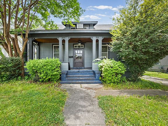 2nd image of 1875 Felix Ave