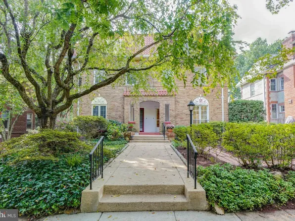 3810 Warren St NW, Washington, DC 20016