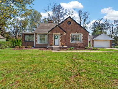 20479 Old Homestead Dr, Harper Woods, MI, 48225