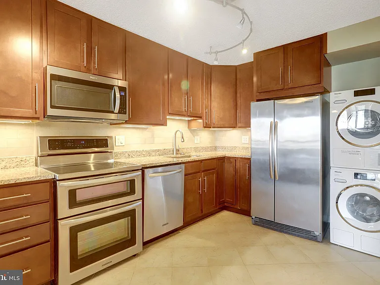 5904 Mount Eagle Dr #1609 — Photo 7