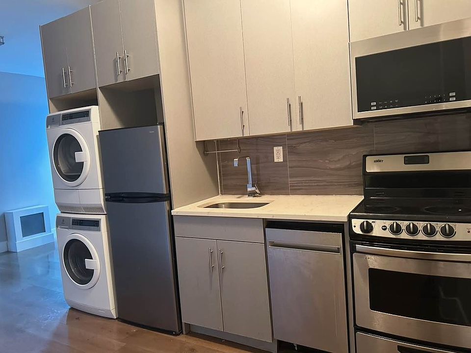 1st image of 234 E 116th St APT 10