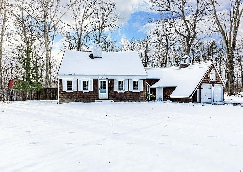 1st image of 200 Churchill Ln