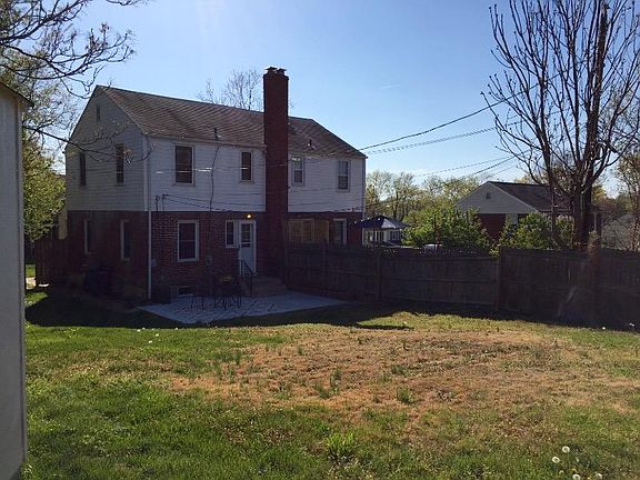 5th image of 2710 Farnsworth Dr