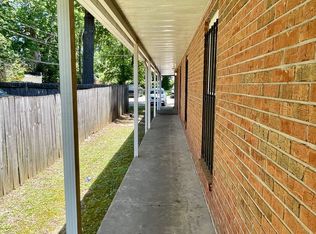 1040 N Highland Ave, Jackson, TN 38301