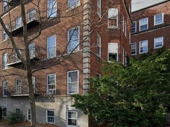 79 Martin St APT 32, Cambridge, MA 02138