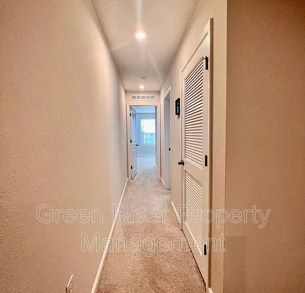 5953 Creekside Crossing Dr — Photo 17