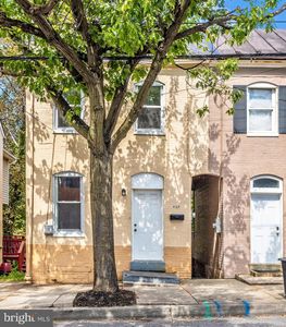 425 W Patrick St, Frederick, MD, 21701
