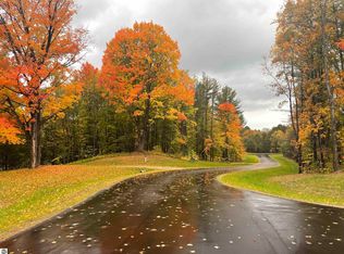 5072 Paradise Ranch Rd, Kingsley, MI 49649