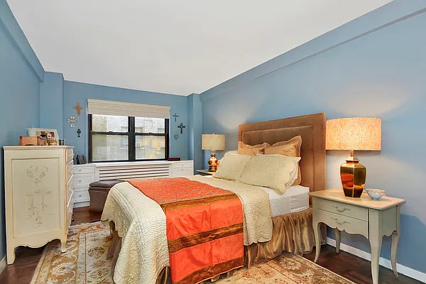 Sold by Corcoran | media 8