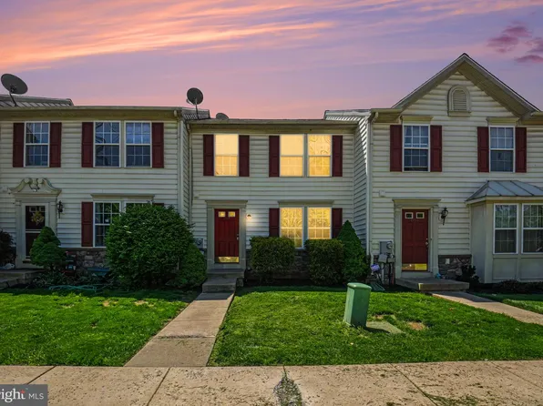 2103 Orchard View Rd, Reading, PA 19606
